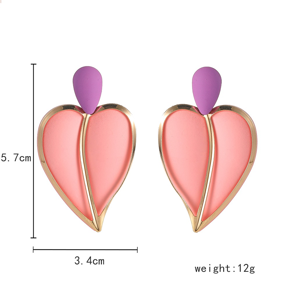 Dusty Pink Heart Detail Metal Earrings