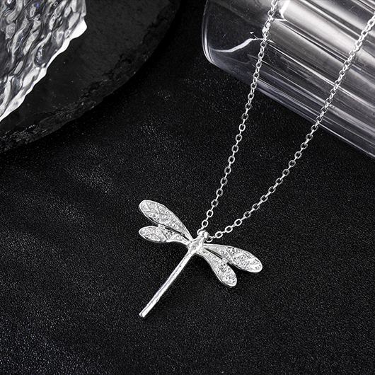 Alloy Detail Silver Dragonfly Design Necklace
