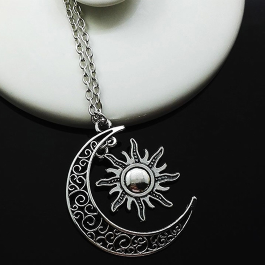 Silver Alloy Retro Hollow Moon Necklace