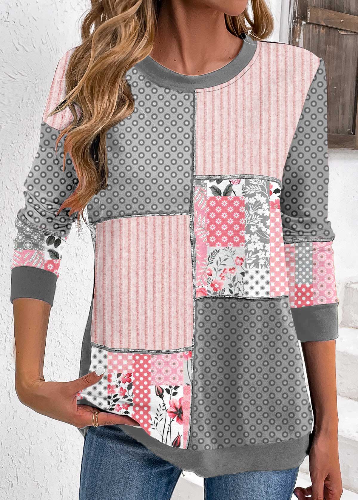 Plus Size Light Pink Patchwork Geometric Print Sweatshirt