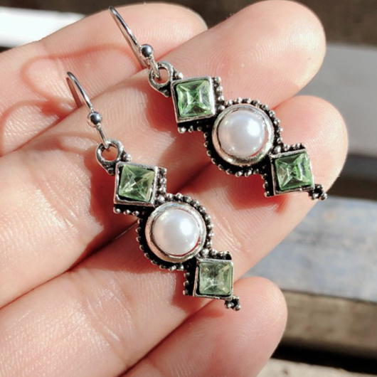 Silvery White Alloy Hot Drilling Earrings