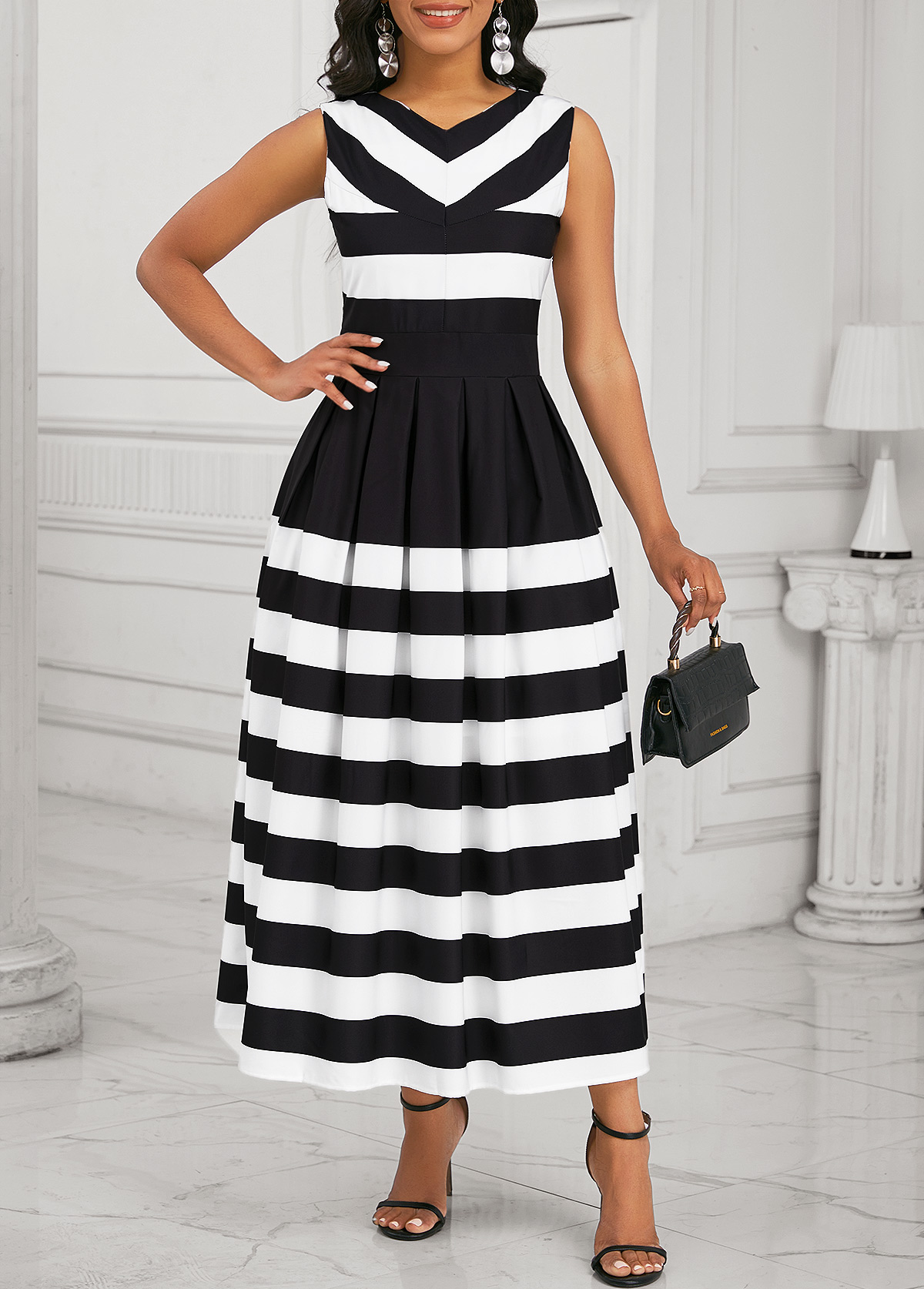 Striped Pocket Black Sleeveless V Neck Maxi Dress