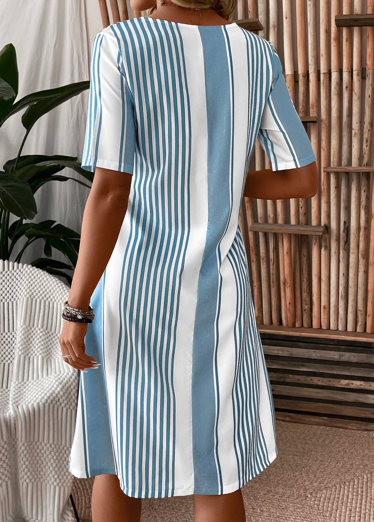 Striped Pocket Light Blue Short Sleeve Shift Dress