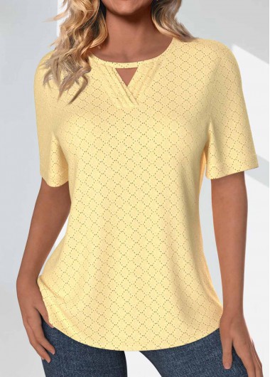 Plus Size Light Yellow Jacquard Short Sleeve T Shirt 28$