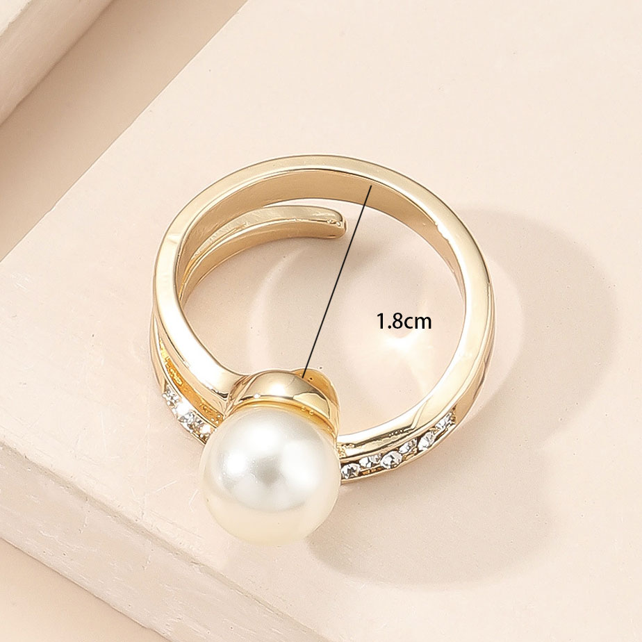 Gold Diamond Alloy Geometric Pearl Ring