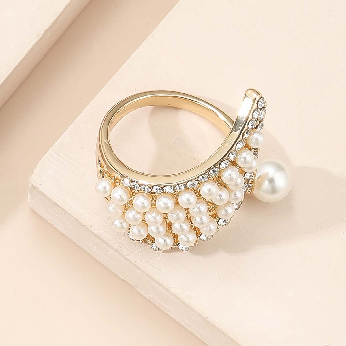 Gold Geometric Patchwork Pearl Alloy Ring