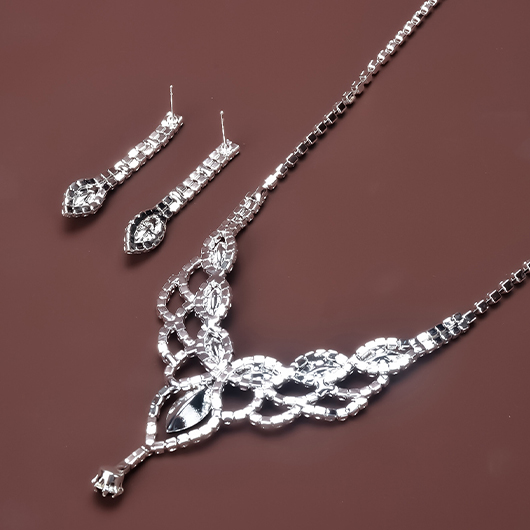 Silvery White Hollow Rhinestone Earrings and Necklace