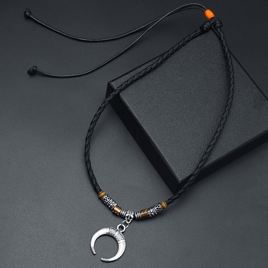 Black Alloy Weave Moon Design Necklace