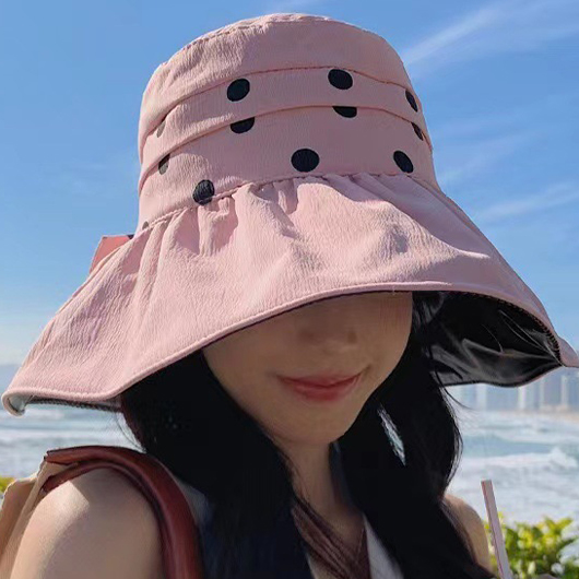 Polka Dot Pink Vinyl Sunscreen Visor Hat