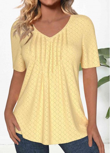 Plus Size Light Yellow Textured Fabric T Shirt 31$