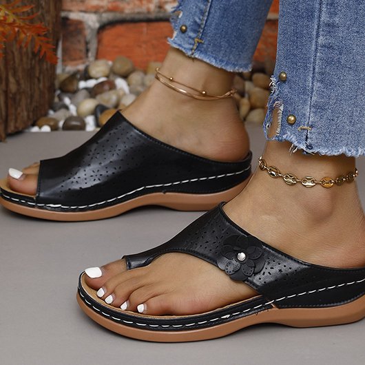 Black Open Toe Falt Flip Flops