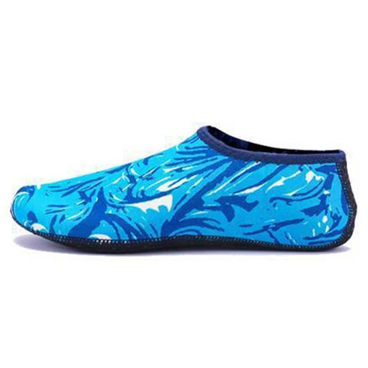Waterproof Neon Blue Graffiti Print Water Shoes