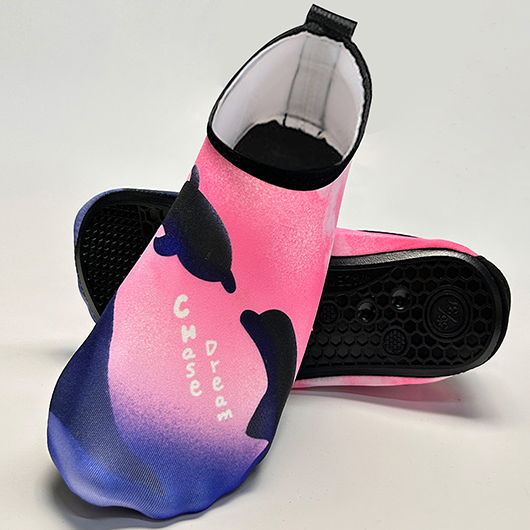 Marine Life Print Waterproof Pink Water Shoes