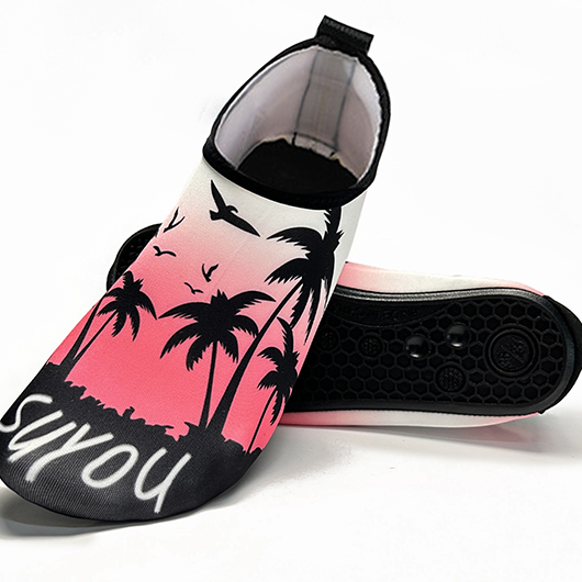 Tropical Plants Print Waterproof Pink Water Shoes