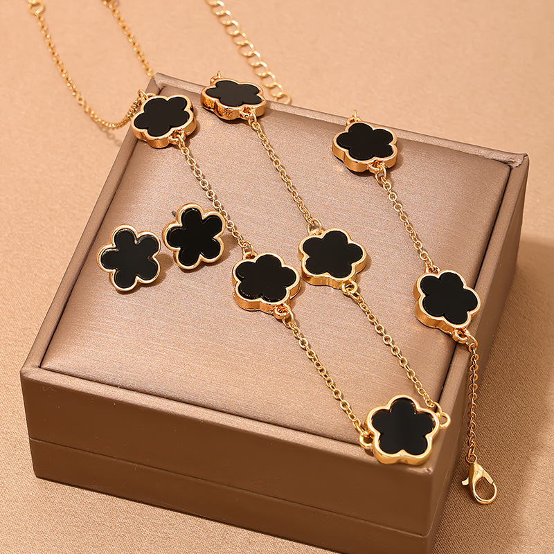 Four-leaf Clover Black Alloy Necklace and Bracelet Set