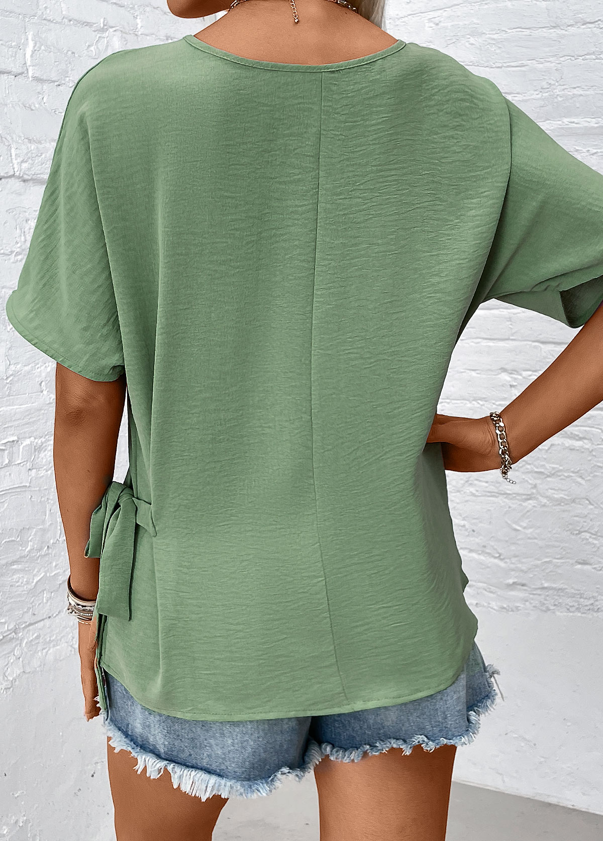 Bowknot Green Half Sleeve Round Neck Blouse