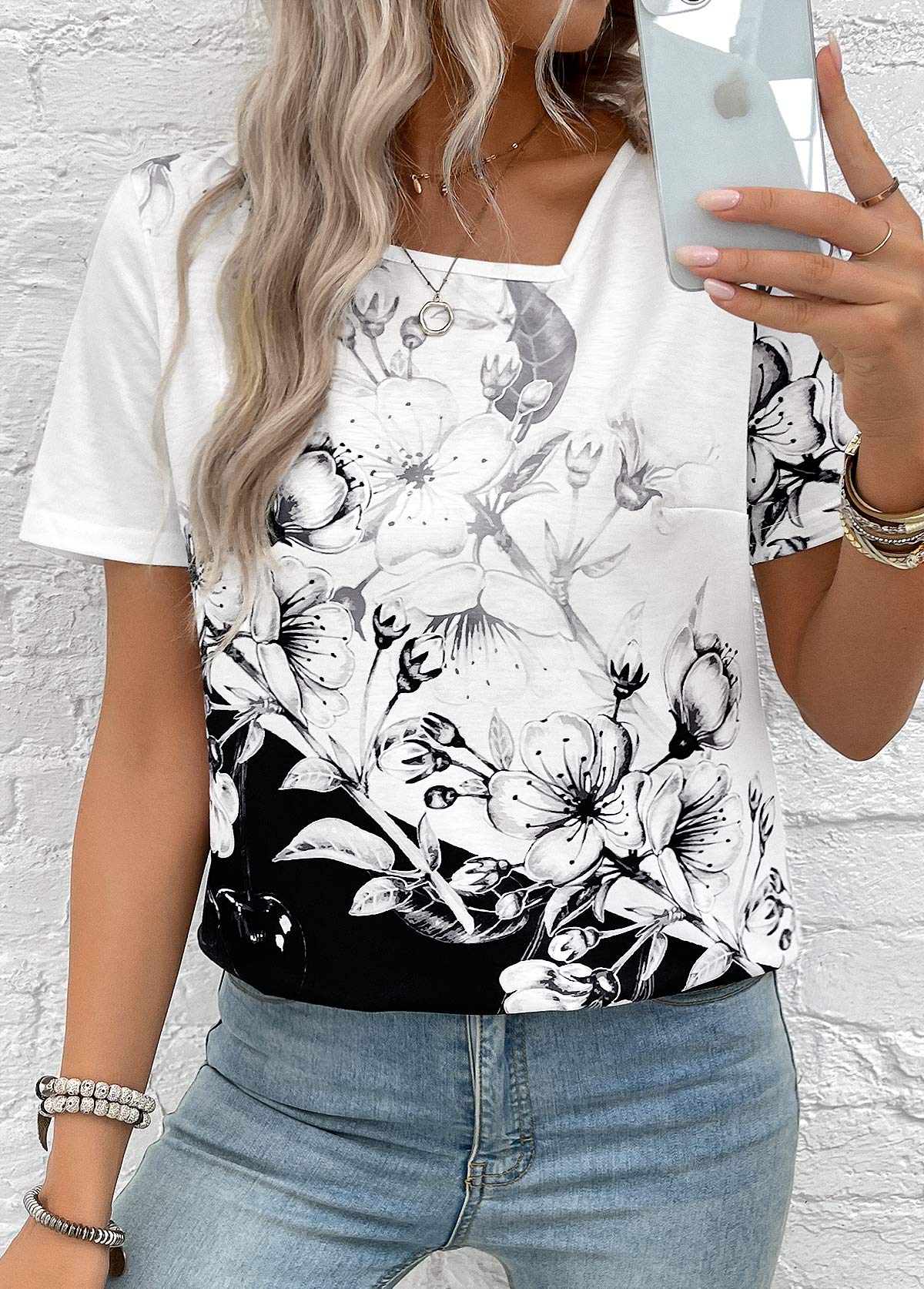 Plus Size Black Lightweight Floral Print T Shirt