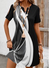 Geometric Print Button White Short Sleeve Split Neck Dress