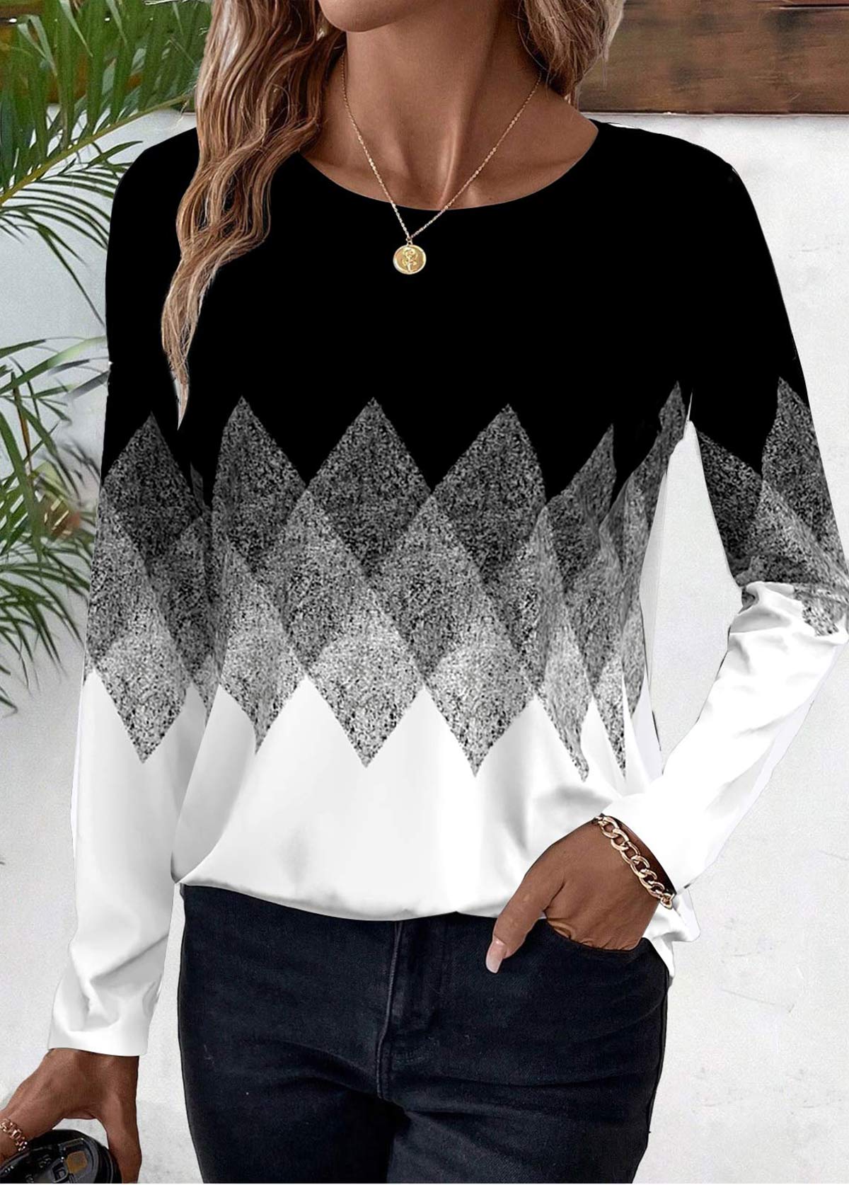 Plus Size Black Patchwork Geometric Print T Shirt