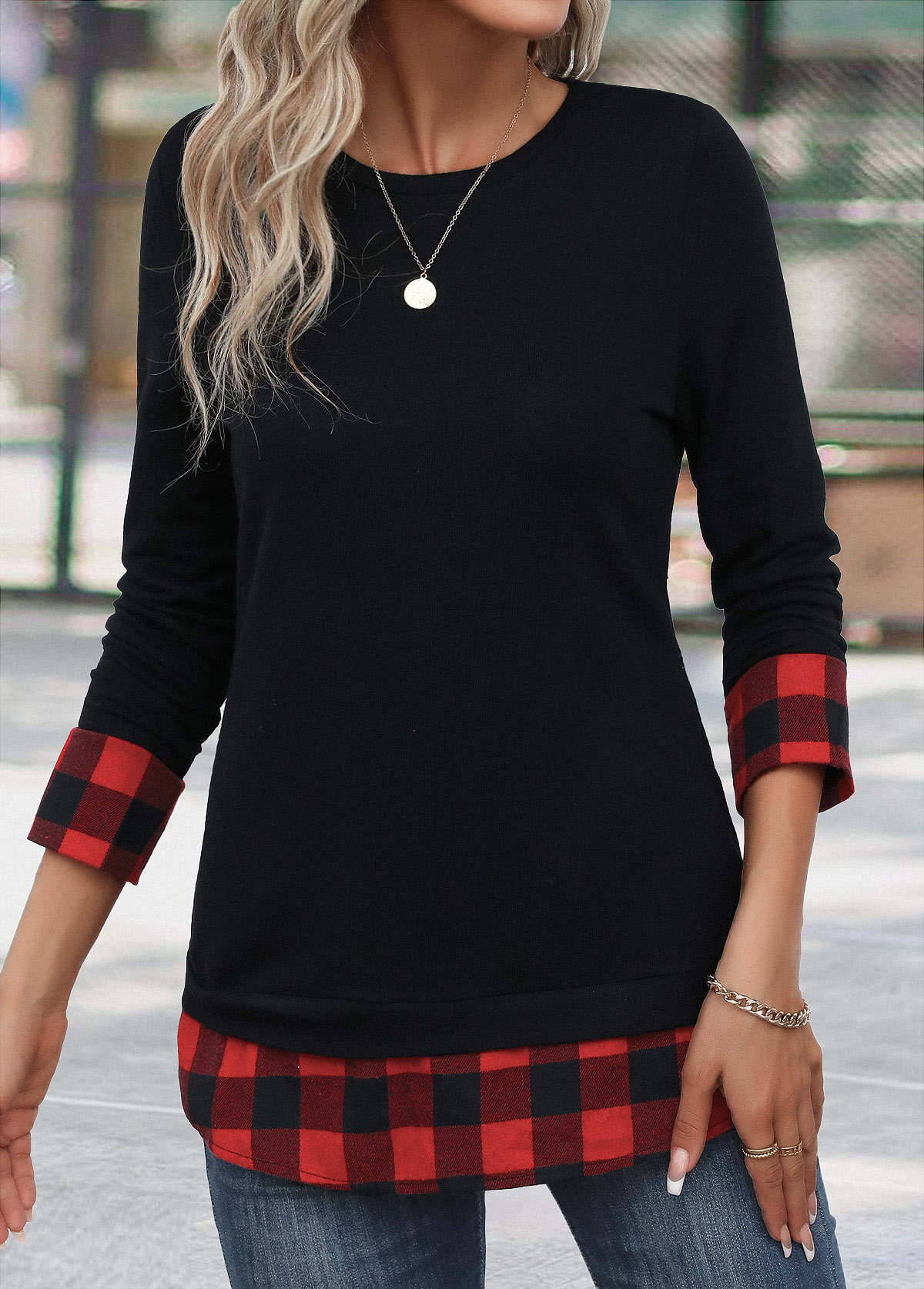 Plaid Patchwork Red Long Sleeve Round Neck T Shirt