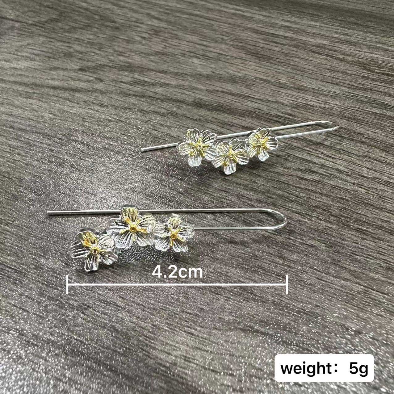 Silver Flower Design Plants Alloy Earrings