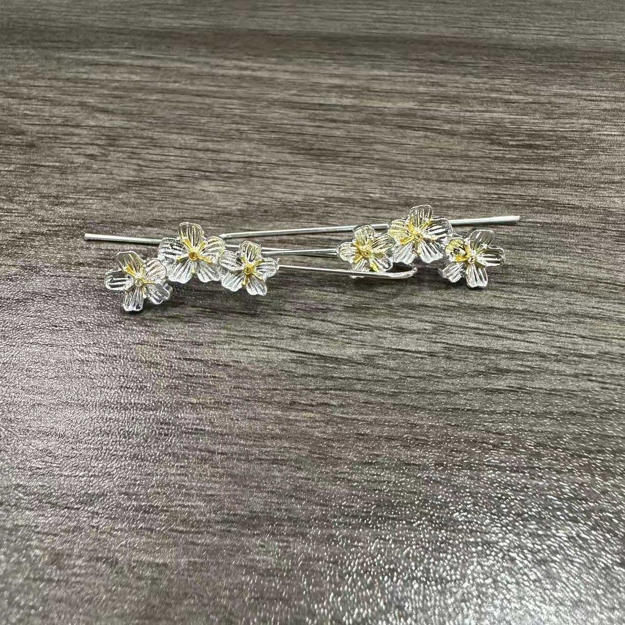 Silver Flower Design Plants Alloy Earrings