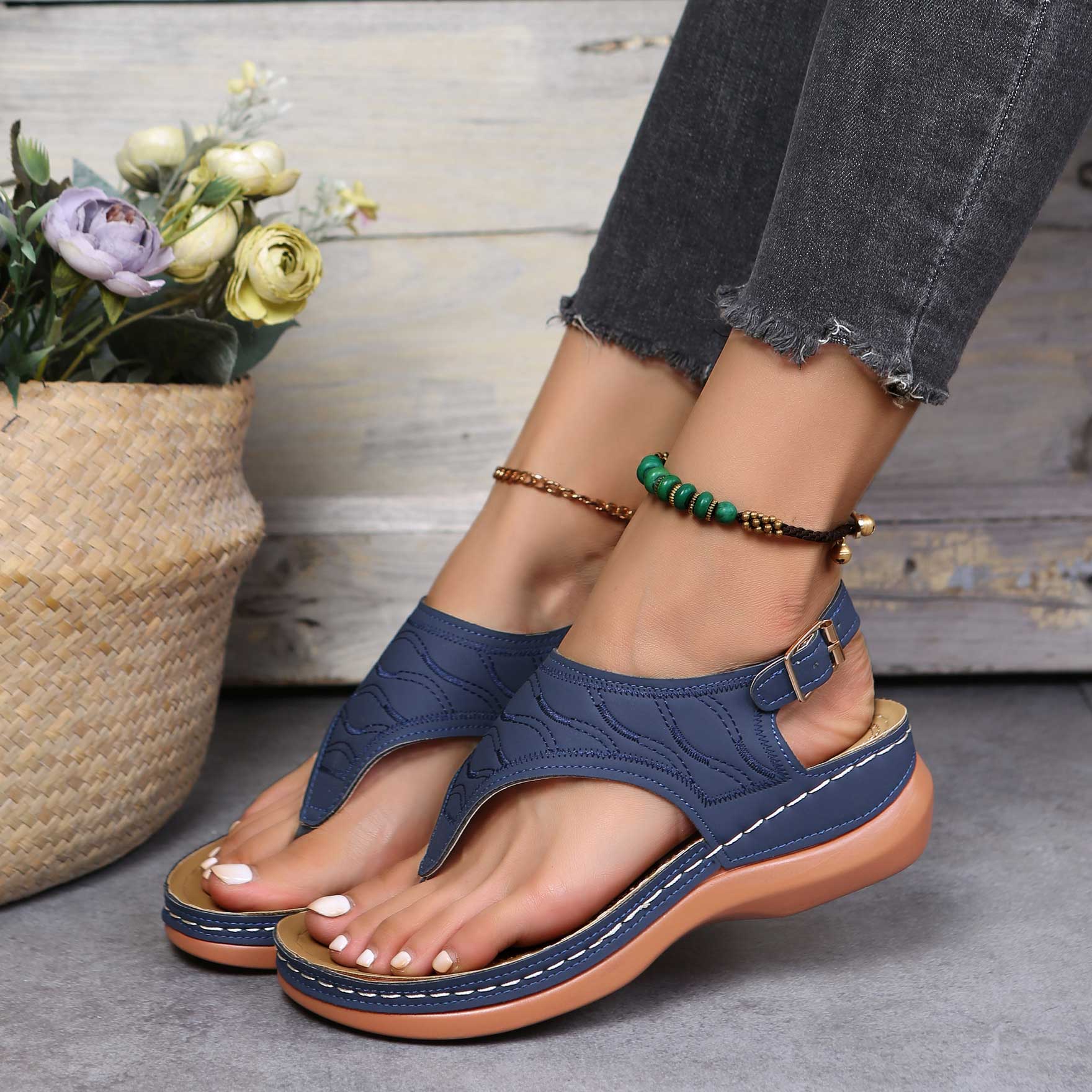 Mid Heel Navy Toe Post Sandals