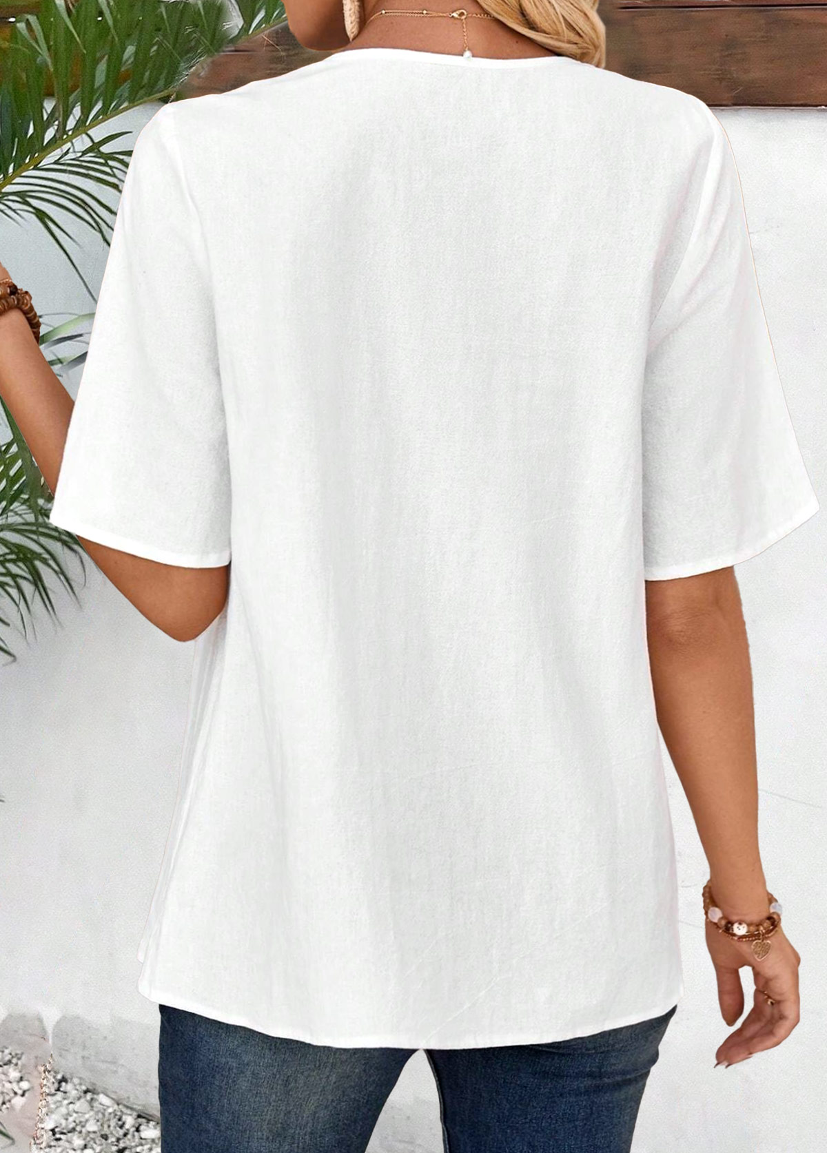 Embroidery White Half Sleeve V Neck Blouse