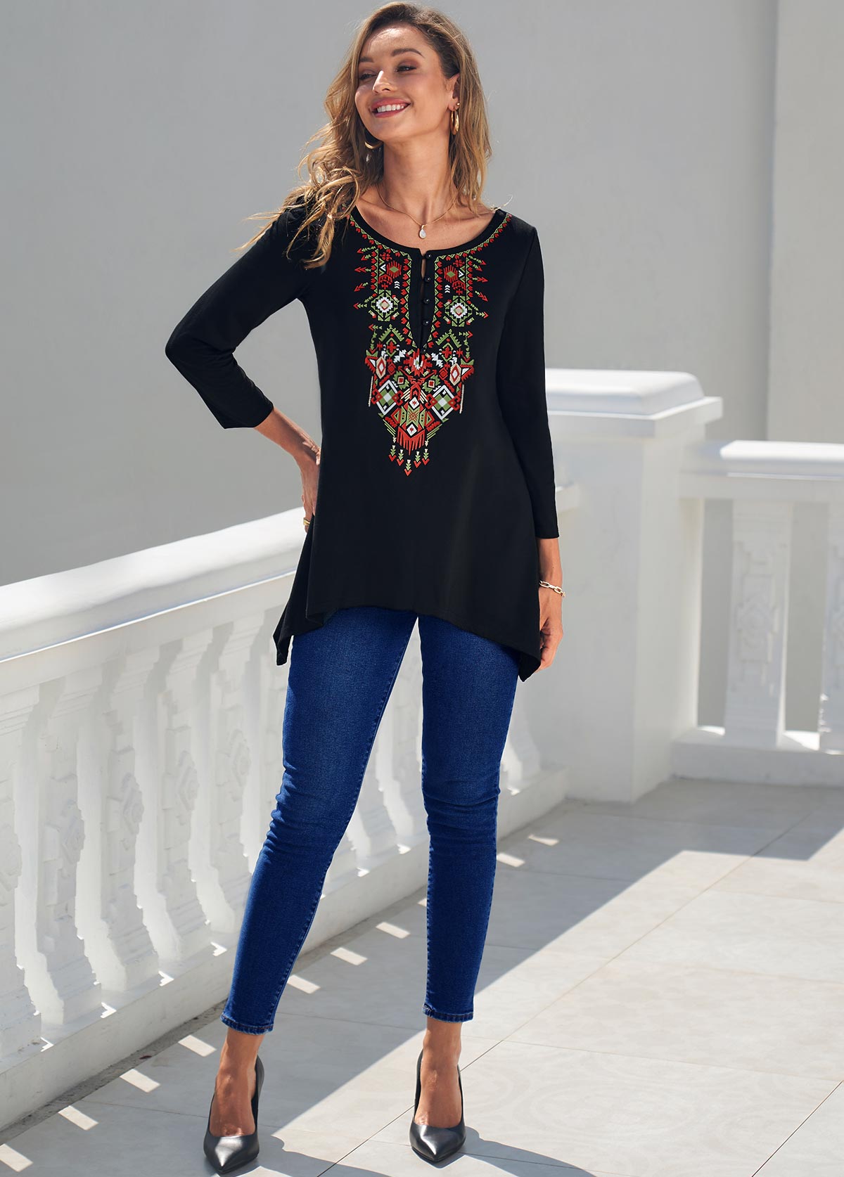 Tribal Print Asymmetric Hem Black T Shirt