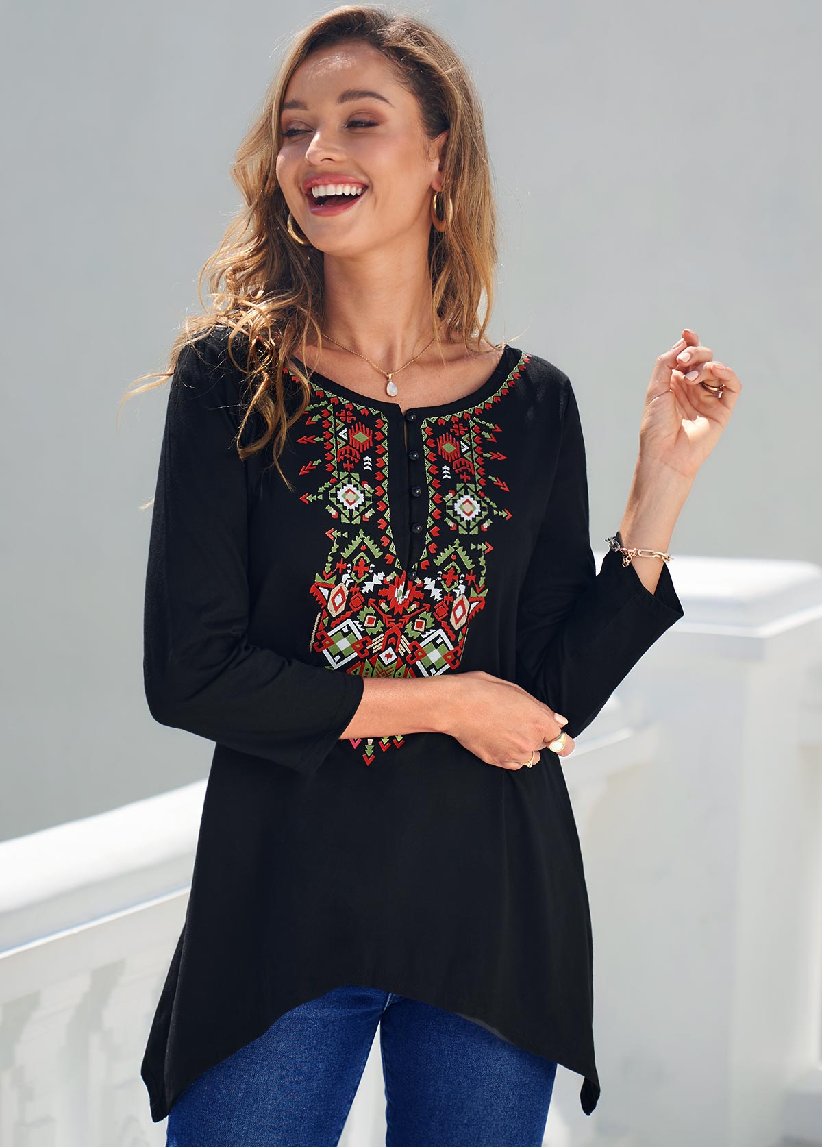 Tribal Print Asymmetric Hem Black T Shirt