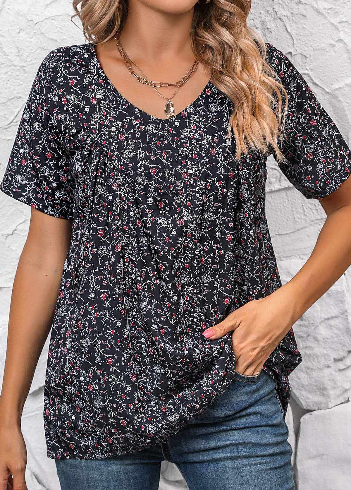 Ditsy Floral Print Ruched Black Short Sleeve Blouse