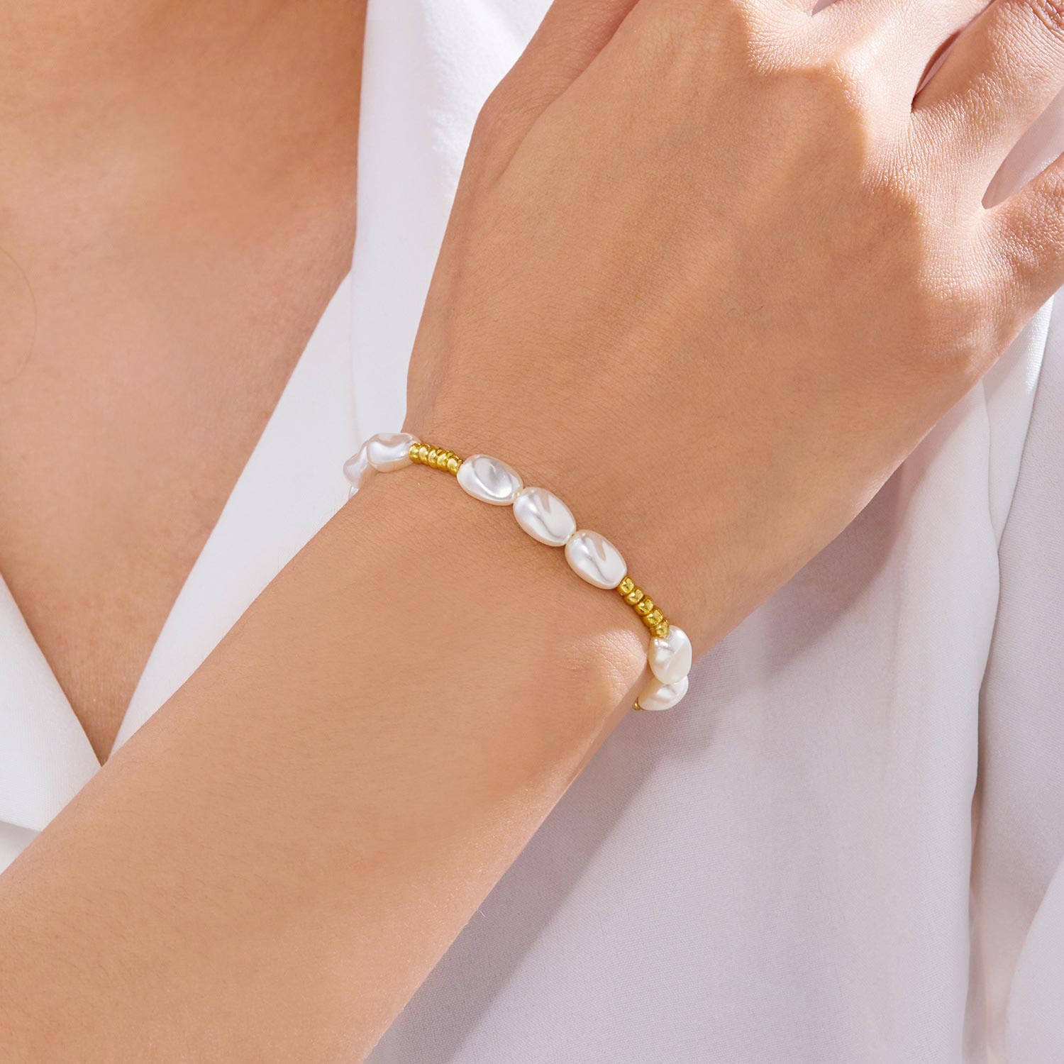 Golden Seed Beads Necklace and Bracelet