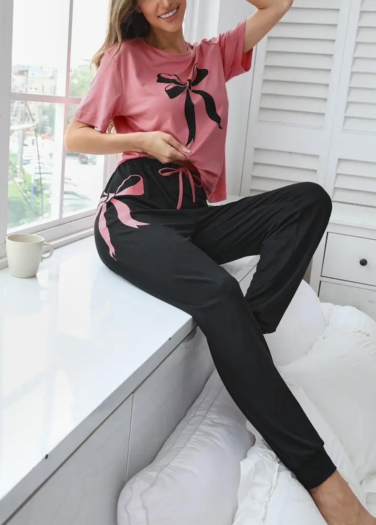 Pink Round Neck Short Sleeve Lounge Top and Pants
