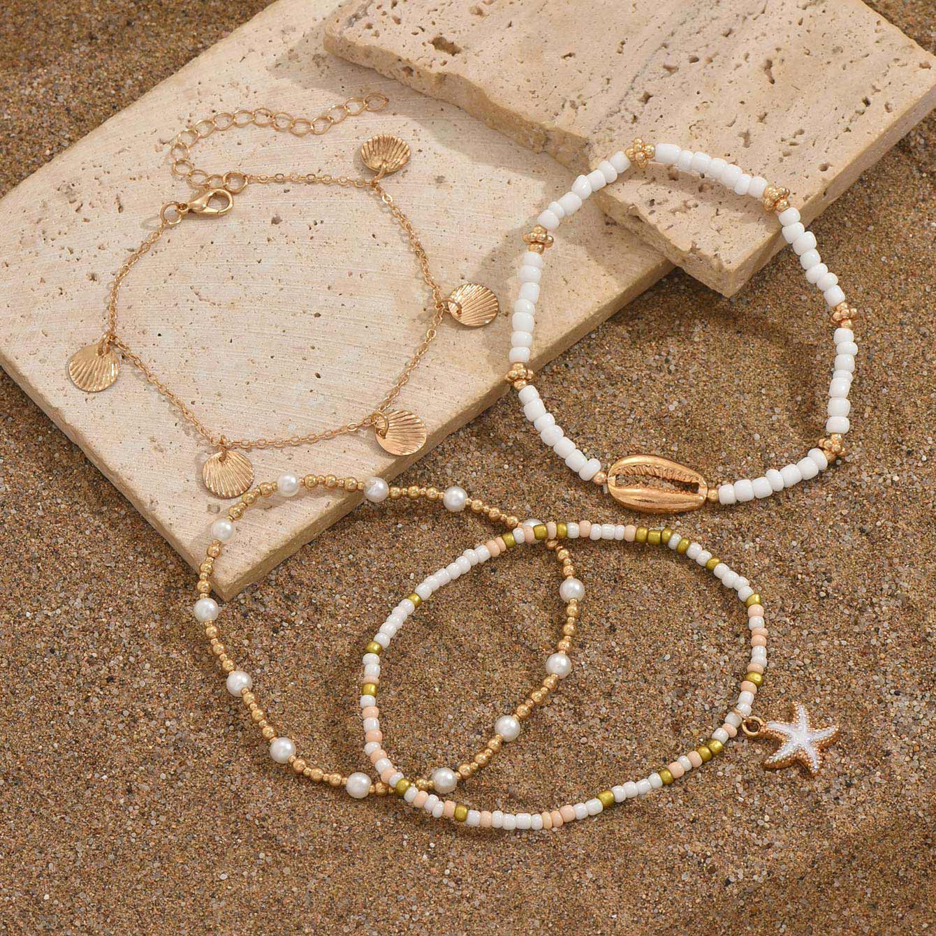 Golden Color Shell Alloy Detail Anklets