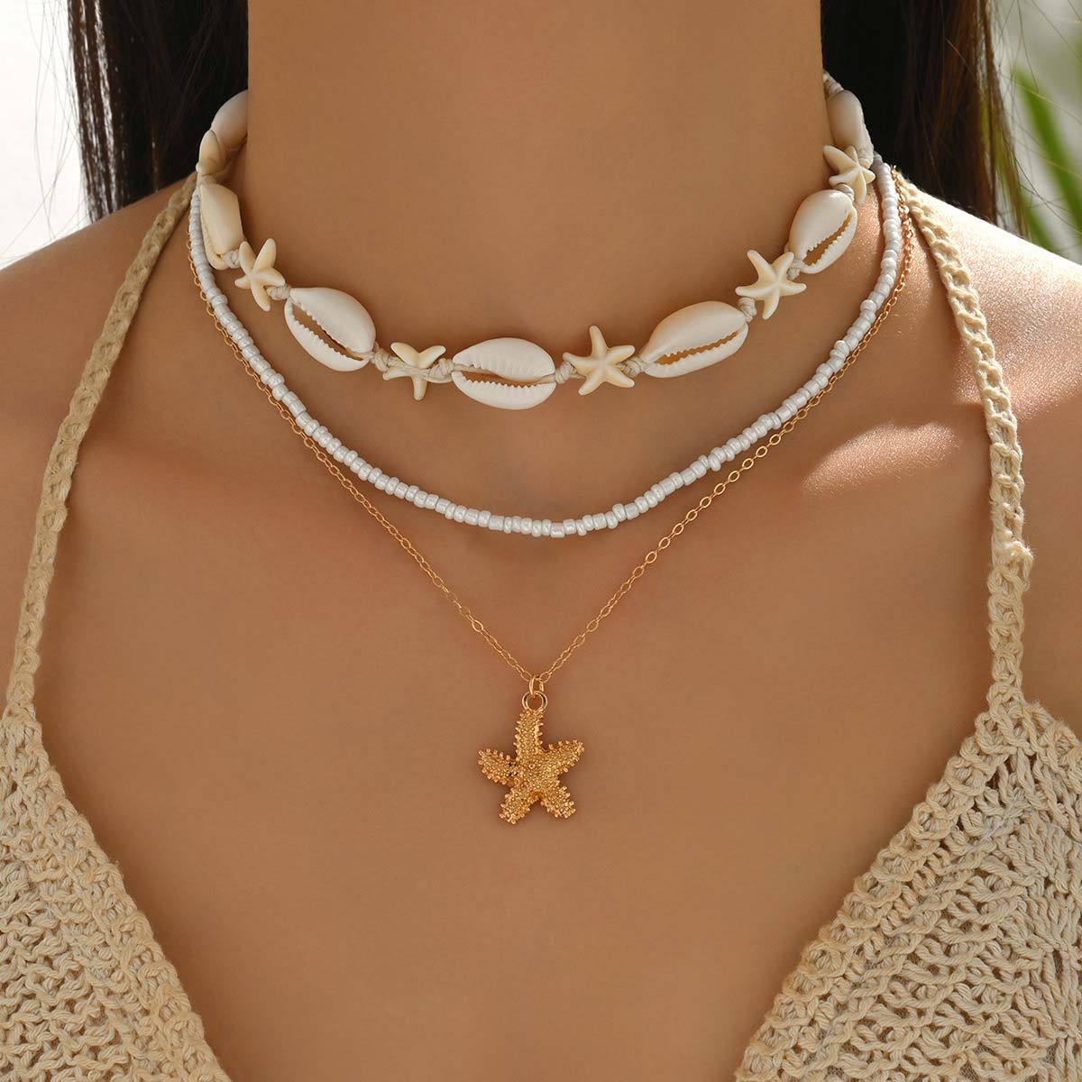 Beige Color Shell Alloy Detail Necklace