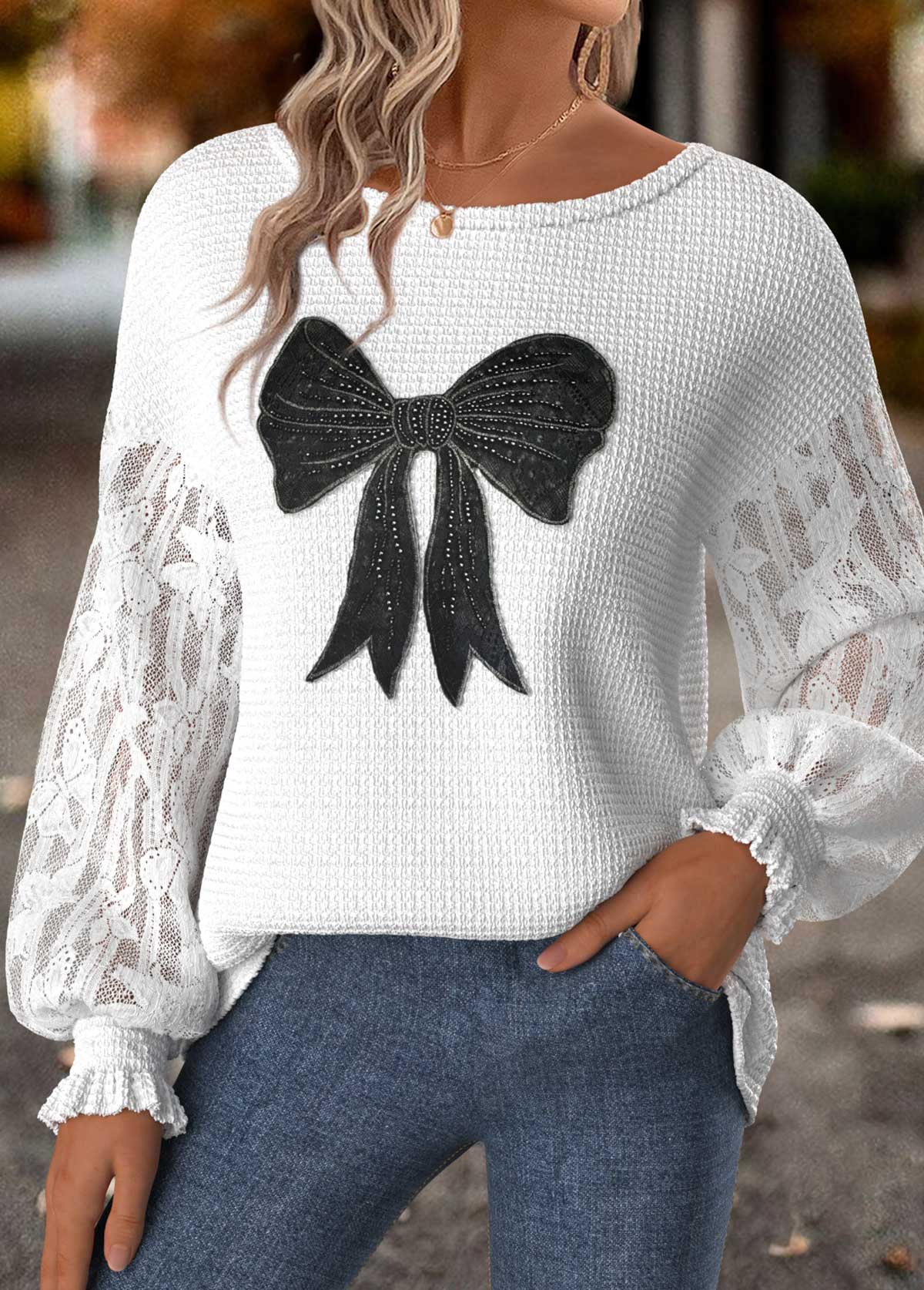 Geometric Print Tummy Coverage Raw White Long Sleeve Sweatshirt