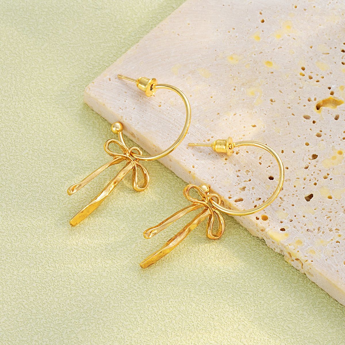 Golden Bow Tassel Design Alloy Earrings