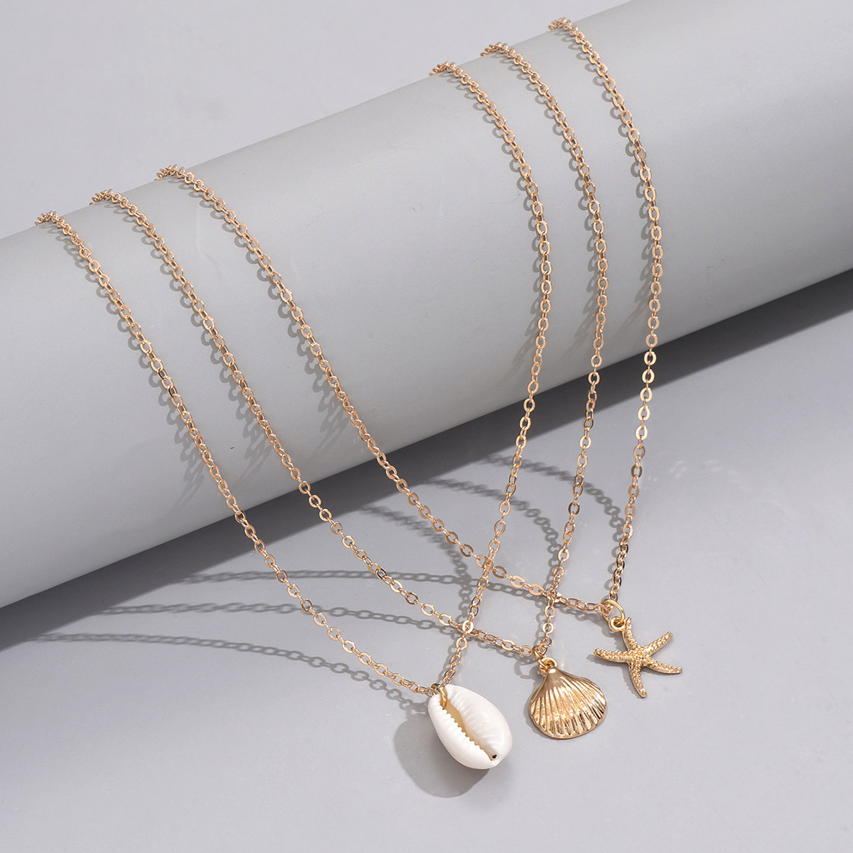 Golden Layered Shell Alloy Necklace Set