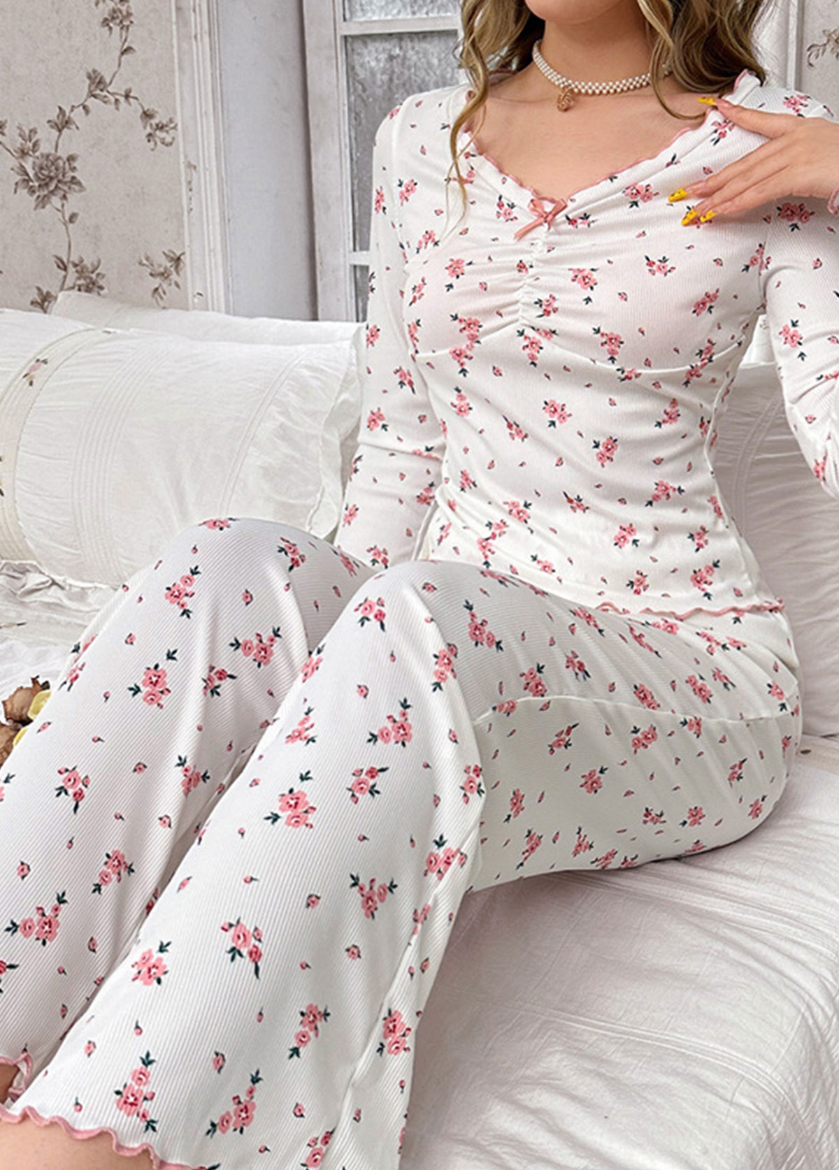 Ditsy Floral Print White Lounge Top and Pants