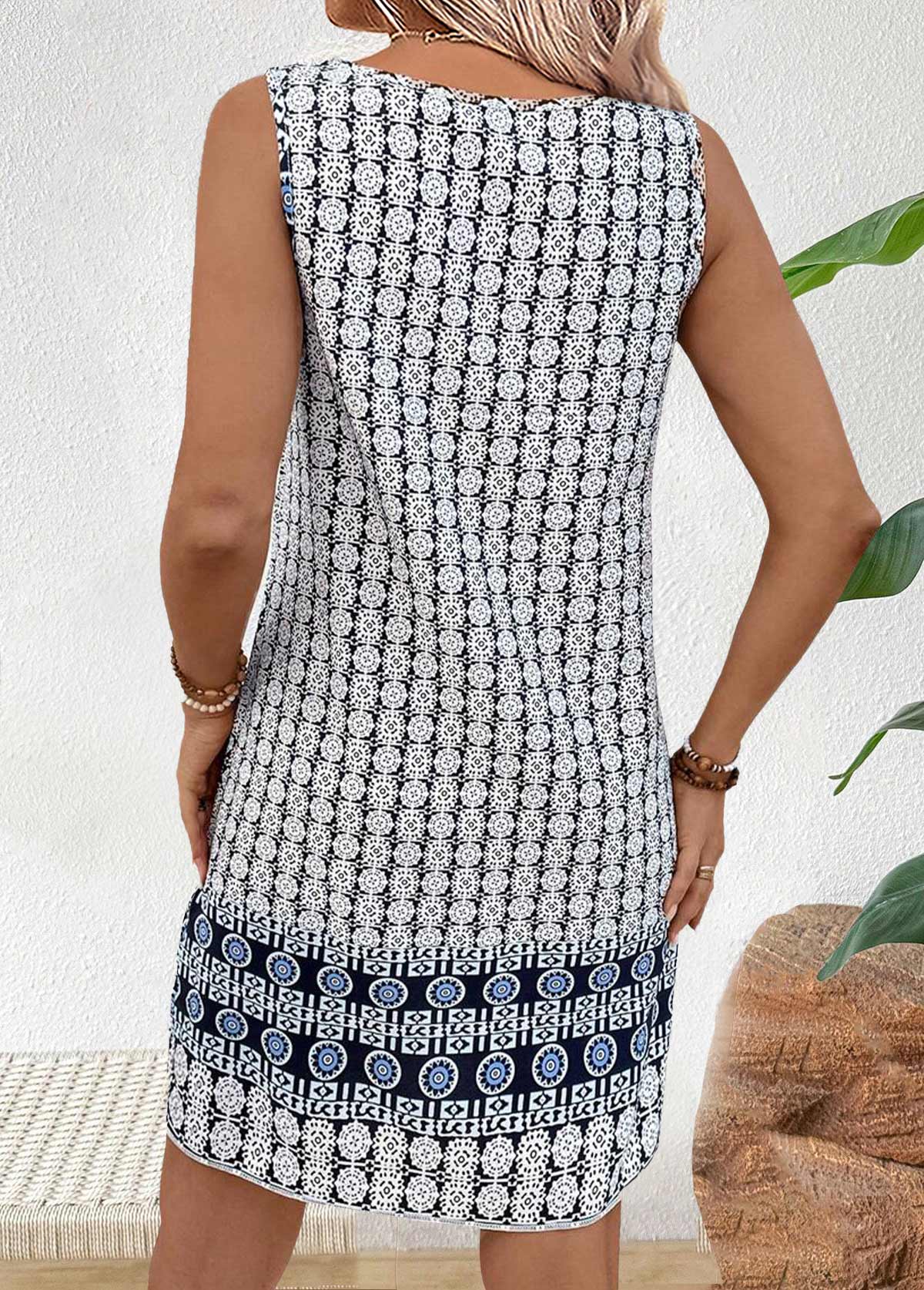 Geometric Print Tummy Coverage Multi Color Short Sleeveless Dress