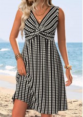 Tummy Coverage Black Sleeveless V Neck Dress