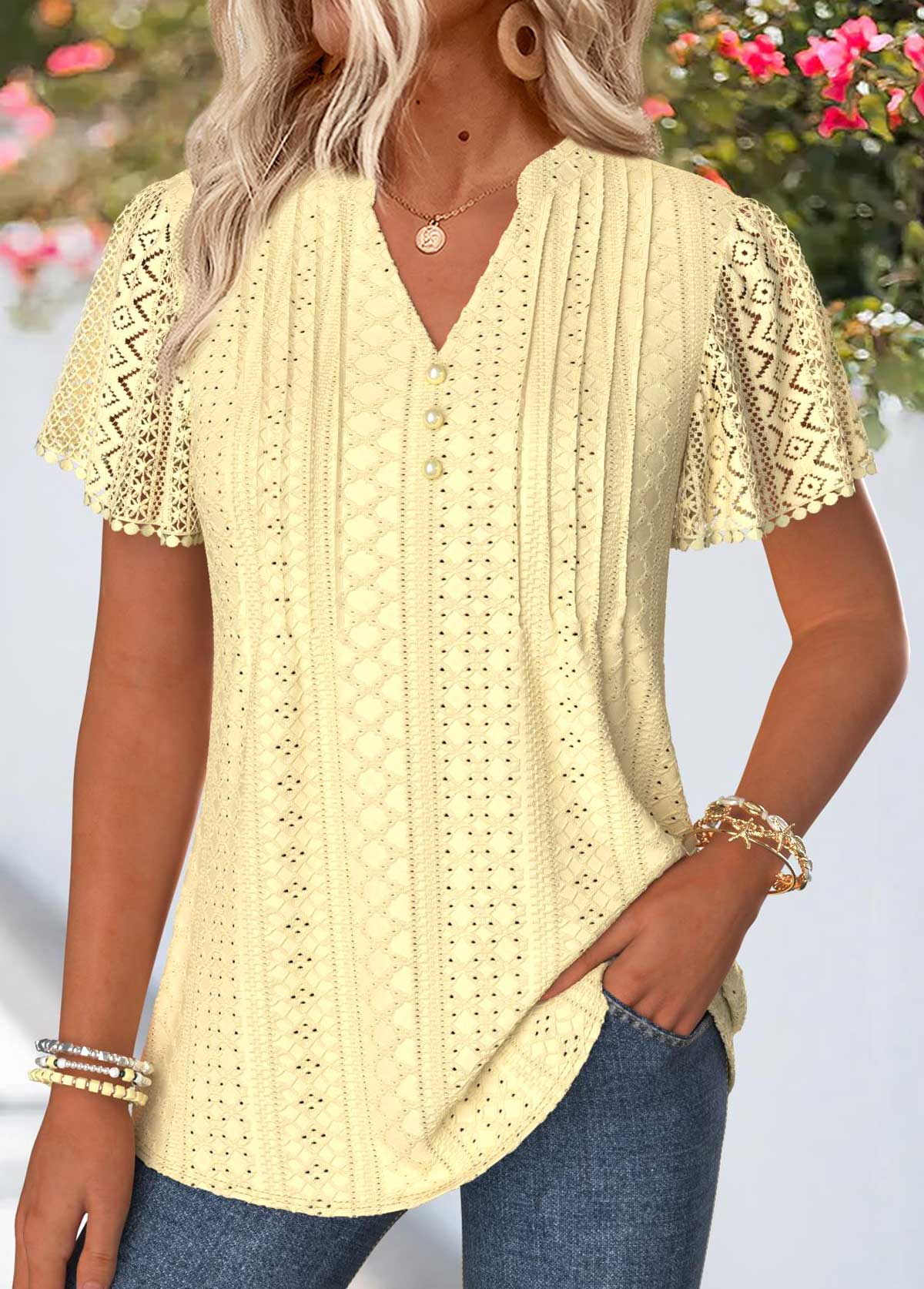 Curved Hem Light Yellow Short Sleeve T Shirt