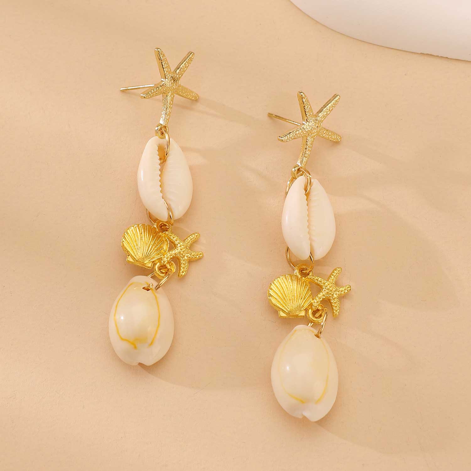 Golden Color Shell Alloy Detail Earrings