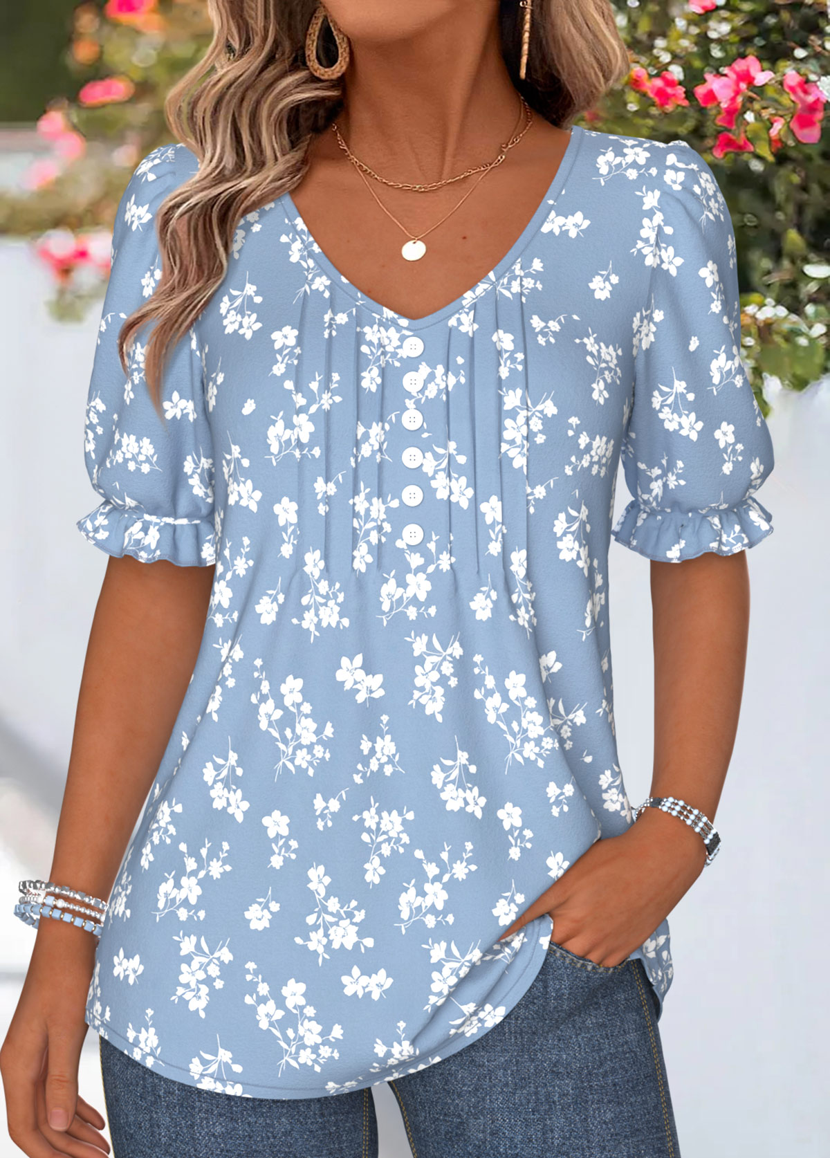 Ditsy Floral Print Curved Hem Light Blue T Shirt