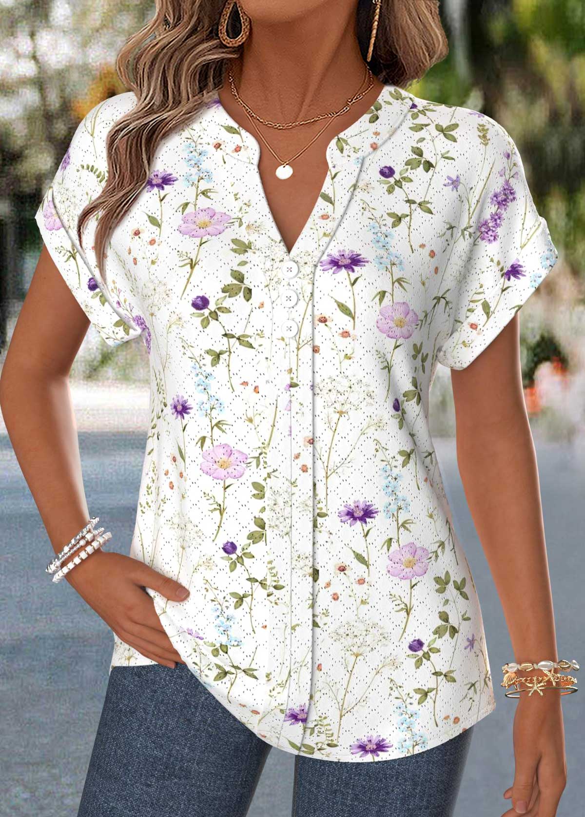 Floral Print Curved Hem Raw White Short Sleeve Blouse