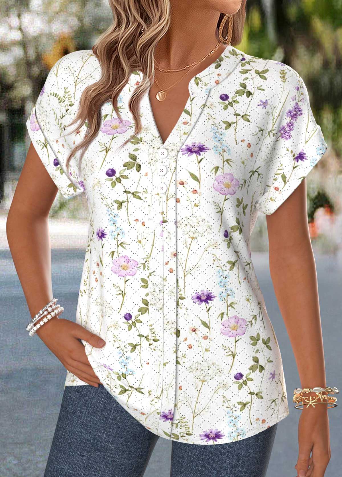 Floral Print Curved Hem Raw White Short Sleeve Blouse
