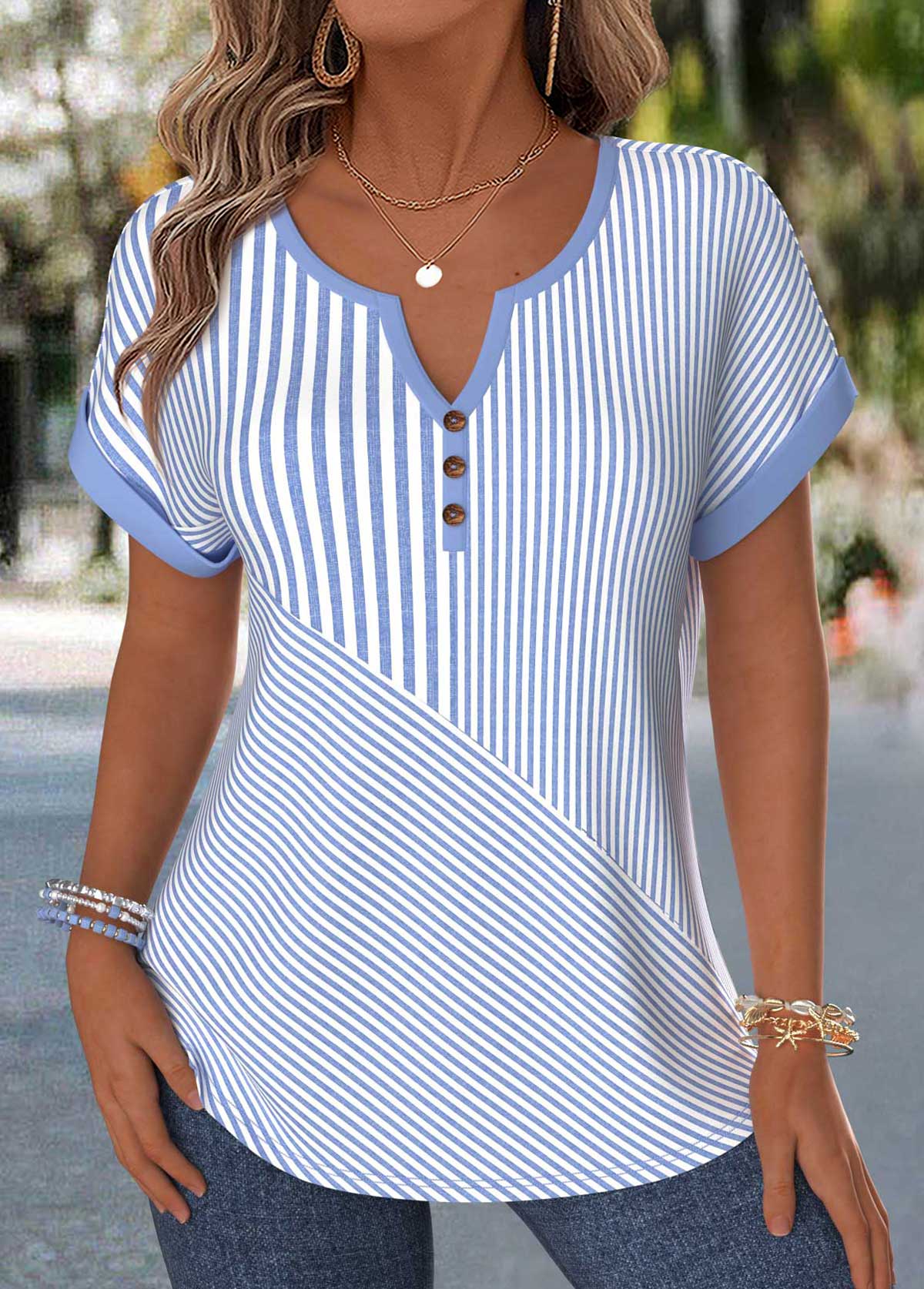 Geometric Print Tummy Coverage Blue Short Sleeve Blouse