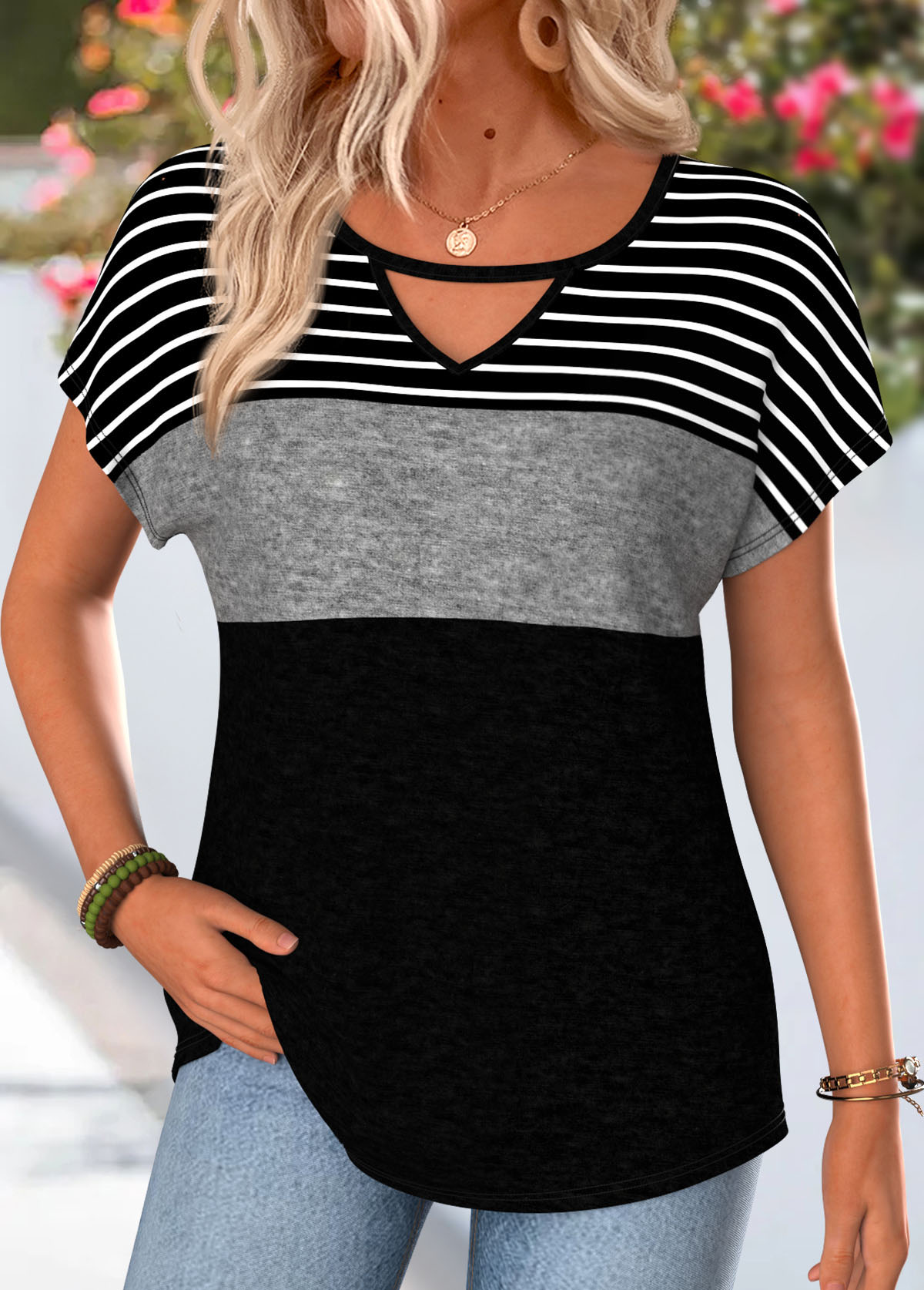 Striped Black Short Sleeve Round Neck T Shirt