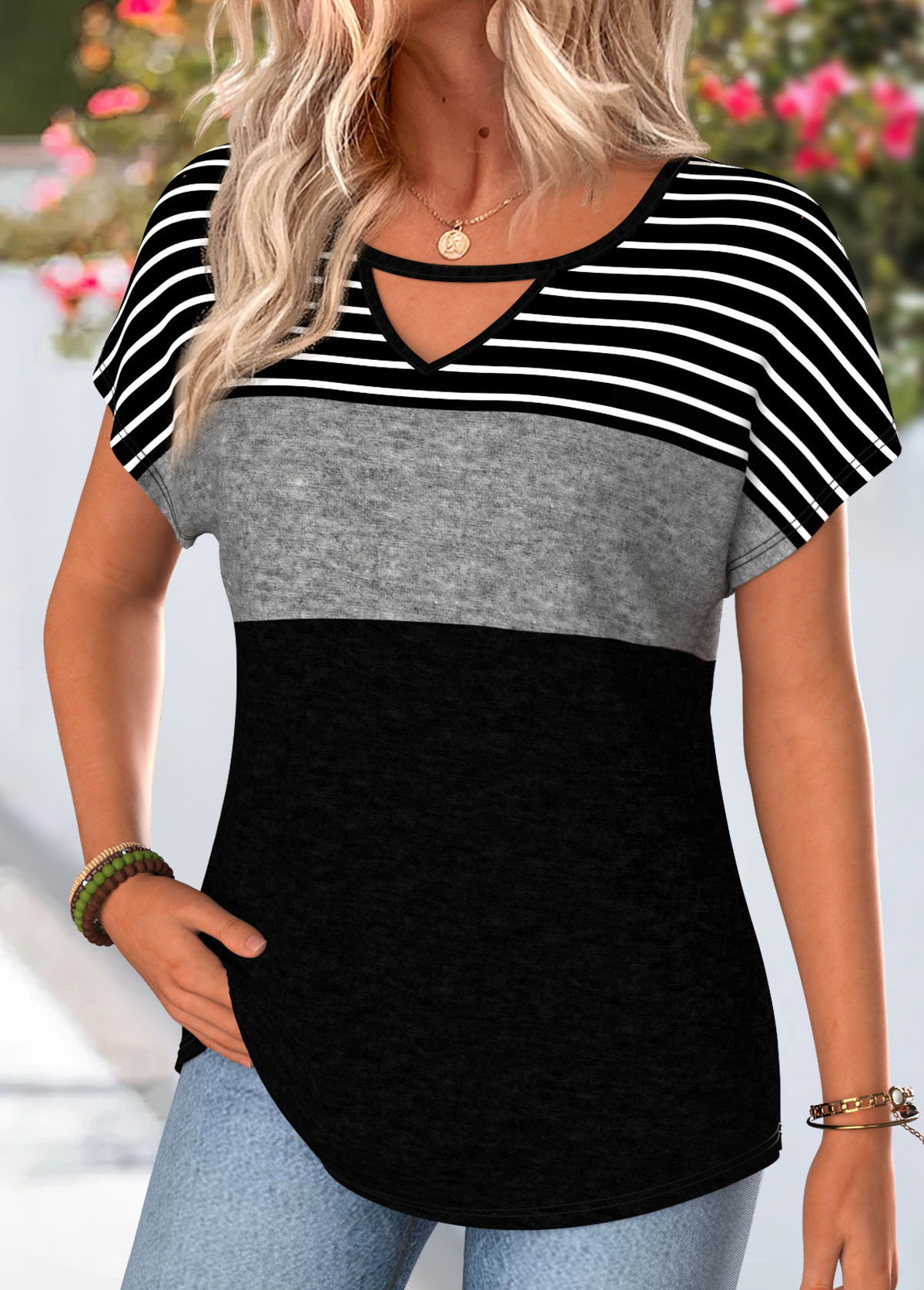 Striped Black Short Sleeve Round Neck T Shirt