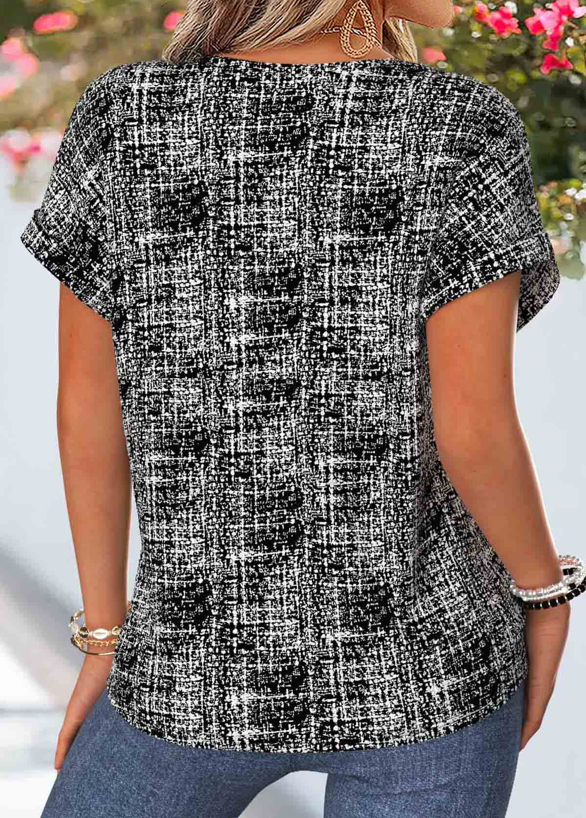Geometric Print Tummy Coverage Black Short Sleeve Blouse